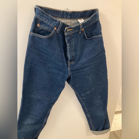 Levis Relaxed Fit Tapered Leg Jeans - Picture 2 of 3